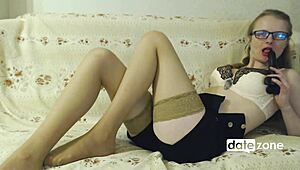 I can't stop touching myself, this milf with glasses craves it bad