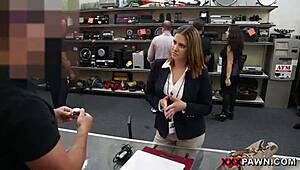 Xxx pawn lady fucked hard in shop backroom