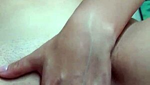 My girlfriend enjoys her new toy on high setting.