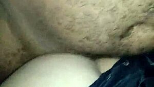 branquinha bunduda shows off holding that big ass until he cums