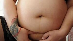 Istri Hamil, Lo Liat Dia Masturbasi di Kamera? Pelacur Selingkuh!