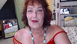 Dialogic 878 Giantess Type Fantasy, I'm Putting a Tiny Guy in My Mouth for Wild Fun!