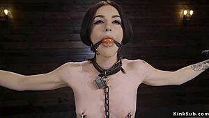 Brunette slave gets tormented hard in device 😈