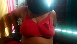 indian naughty mallu hot aunty seduces me in roleplay