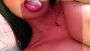 Cinthya campos touches wet vagina dancing