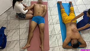 ワイルドなレズマッサージが超エロいサービスに大変身！