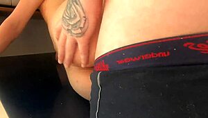 fuck on kitchen table with russian asshole girl cum on pussy