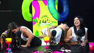 Hot amateurs show how to fuck in california summer