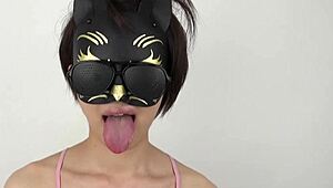 asian babe shows off her tongue fetish skills in japanese style