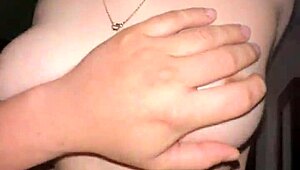 我在热辣会话中射进朋友体内，希望她别因这冒险一骑怀孕