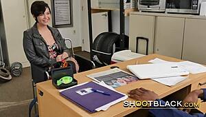 Yo, director totally owns her head while deepthroating!