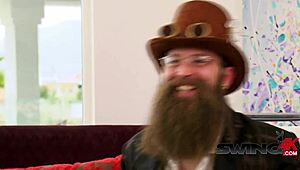 juicy swingers, wanna build wild orgasms with us tonight?