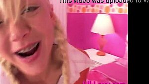 甜美18+ Lexy口交被猛干，太棒了！