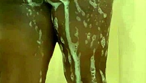 Shower time just got hotter with this ebony babe!