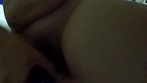 goda memek berbulu pake mainan dildo