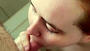 Redlexxxa enjoys a shower with a cumshot