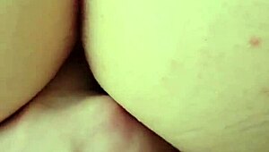 Redlexxxa enjoys a shower with a cumshot