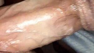 Ever seen a close up creampie this raw?
