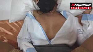 hey, chatting with this thai sales chick while banging her bent over at the hotel for a deal