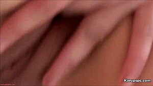 Elli Montana fingers her pussy in the bathroom 😏