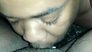 I'm licking that juicy pussy with a phat clit 😋