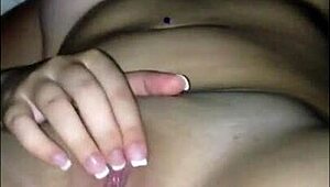 hey katie, fingering yourself to orgasm looks so hot right now, keep going girl! 😍