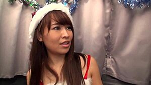 สาวโสดคริสต์มาสโดนชวน แตกอารมณ์รุนแรงในชุดซานต้า