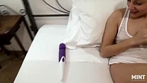 Flatmate Alyssa Reece Catches Talia Mint in Solo Play