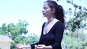 Avri Norwood Serves Dinner With Big Tits Fingering!