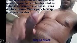 ton joins live chats and plays naughty with webcam hotties