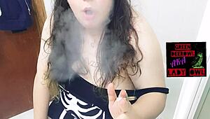 hey, got a thing for curvy goth chicks with big boobs? tell me your kinky fantasies!