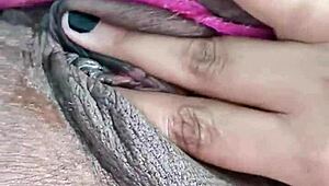 尼克的狂野冒险，手拿手机渴望肛交