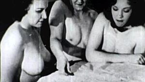 dark lantern entertainment shares two centuries of vintage lesbian scenes with mature babes