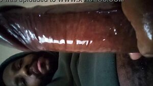 this cunt gushes wildly on black cock 😈💦