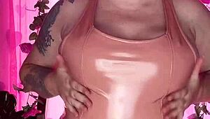 Hey, wanna see me tease in tight latex?