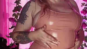 Hey, wanna see me tease in tight latex?