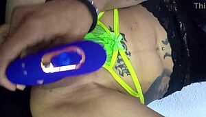 wanna see me squirt in the gym?