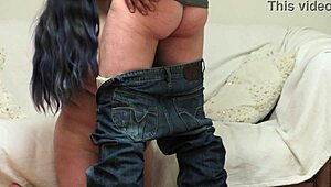 Sammy Killz Boldly Auditions as Fat Teen BBW in Casting