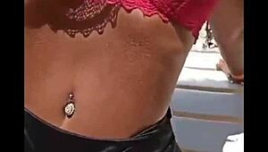 Latina teen exposes her marquinha