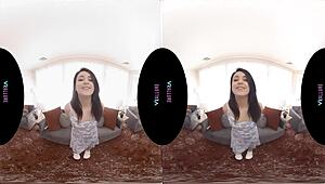 i love how vrallure toys feel in my petite hands