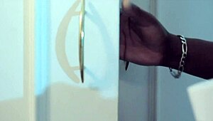 Giovana Bombom takes a spanking and a choking while she gives a blowjob