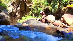 i'm lilyan, masturbatin' by the river with my dildo