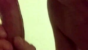 mamada en balneario, milf giving sloppy blowjob and deepthroat with lots of saliva