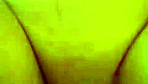 Latina Enjoys Deep Penetration