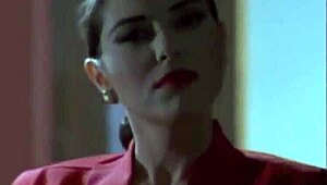 レトロなエロ映画1992年、熱いシーン満載