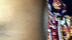 Arizona thot getting her blowjob fix?