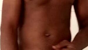 i cummed in the club bathroom after dancing 😅