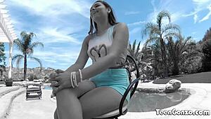 Teengonzo Zoey Foxx Gets Wet And Wild