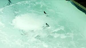 Disclosure sings Magnets featuring Lorde