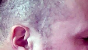 i suck my fat wife's pussy hard